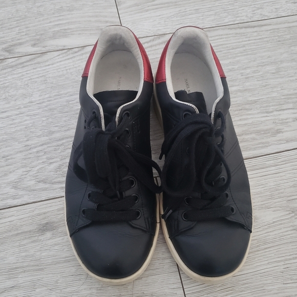 Isabel Marant Black Bart Low-Top Sneakers size 6.5 - Picture 9 of 9
